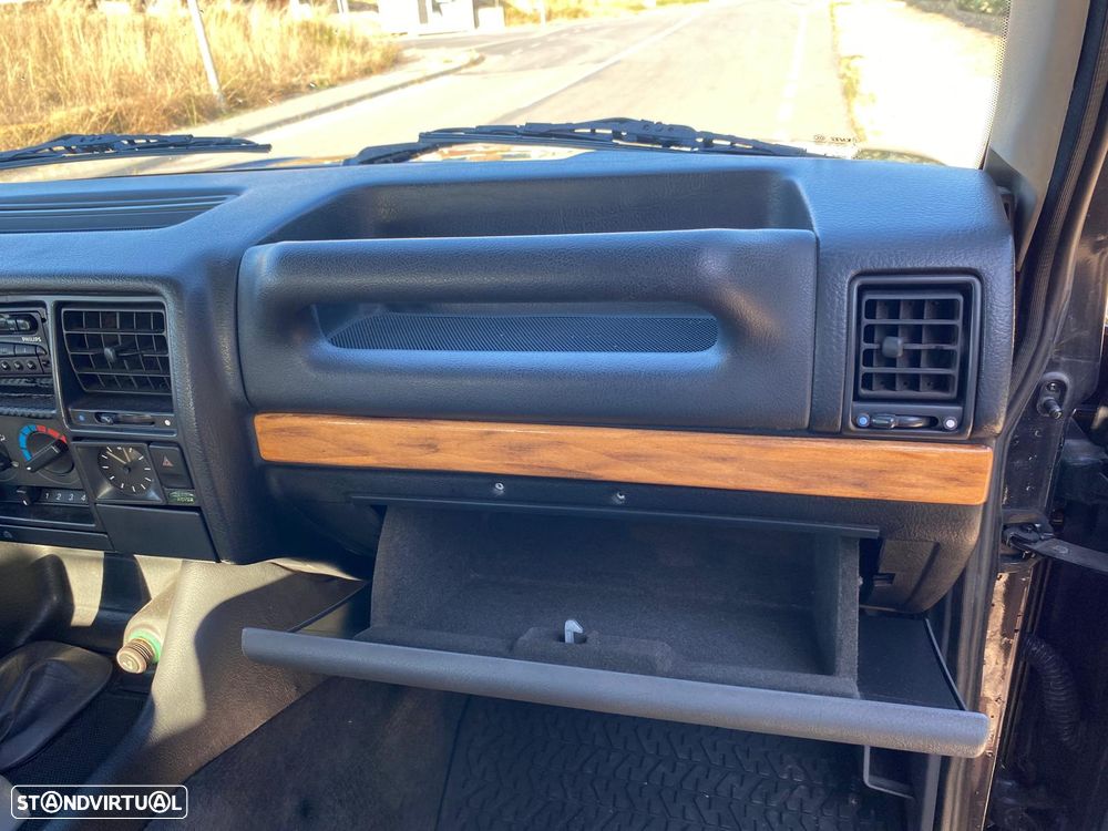 Land Rover Range Rover 2.5 TDi - 31