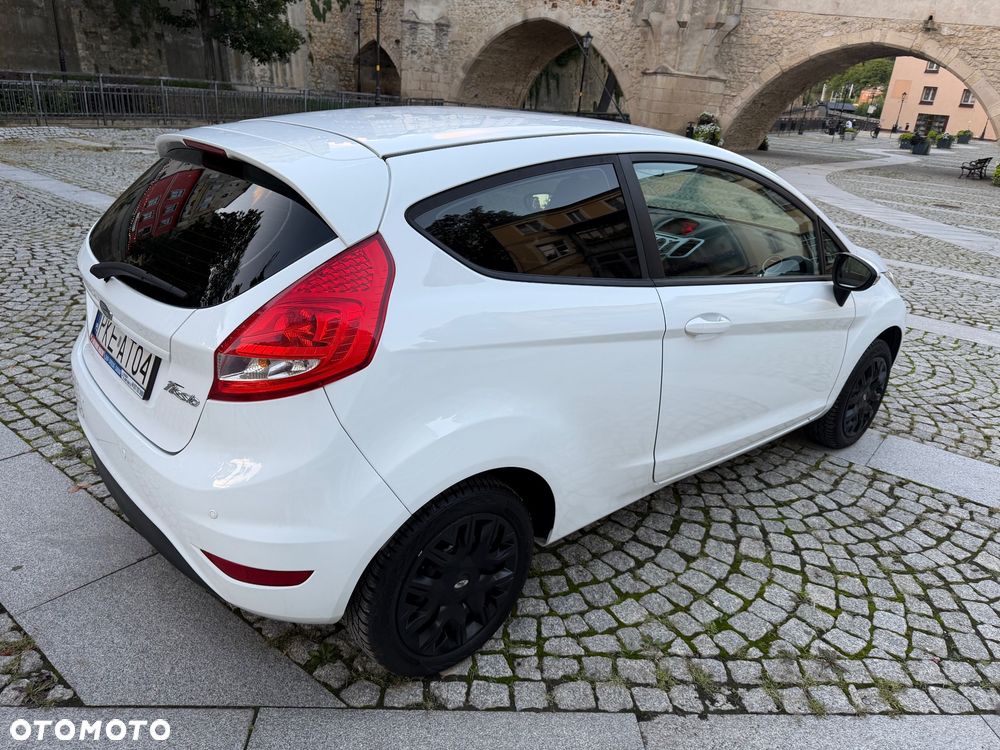 Ford Fiesta - 4