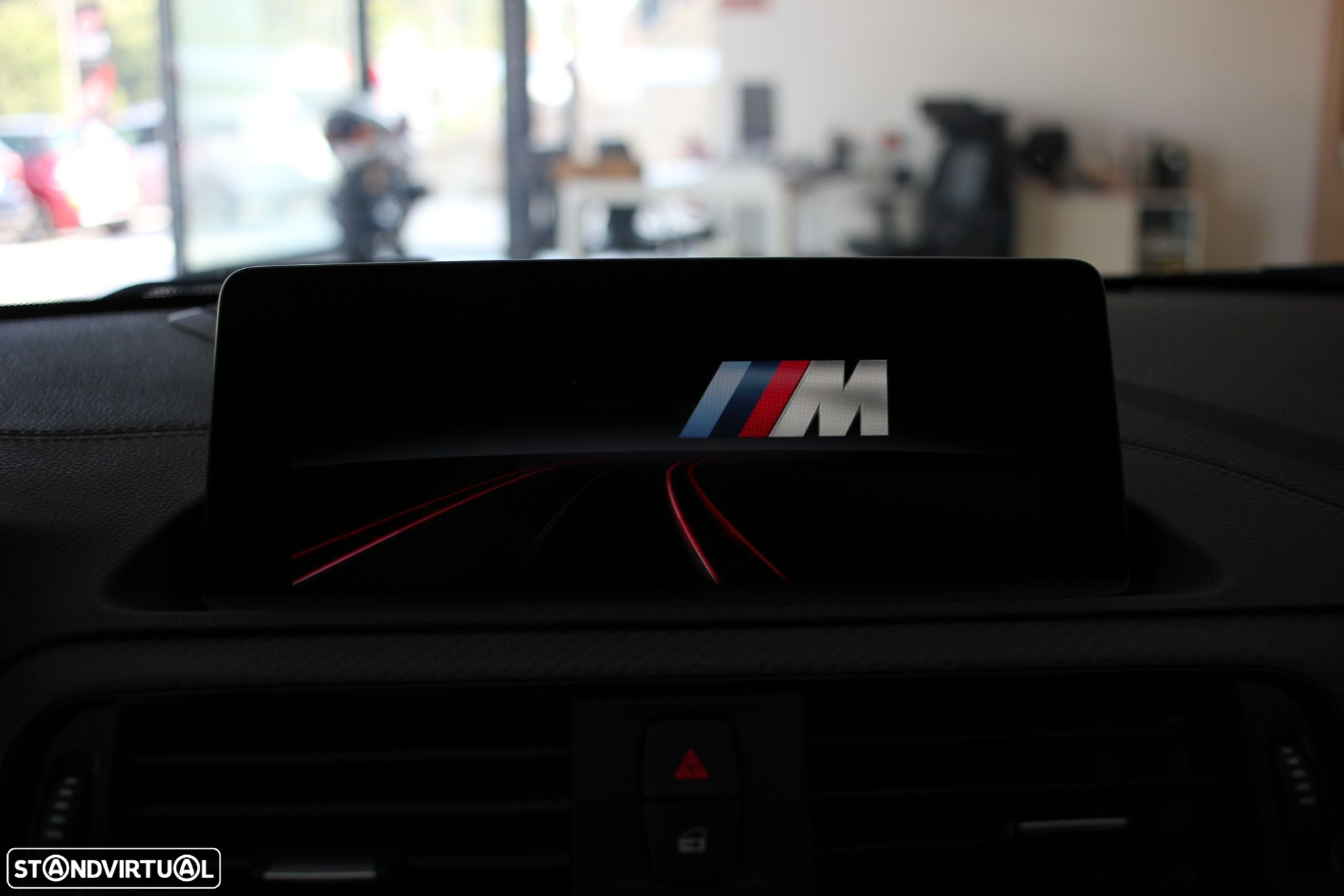 BMW M2 Auto - 28