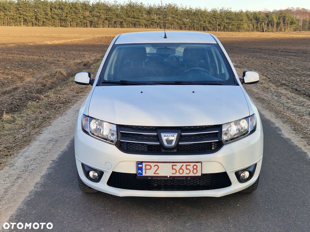 Dacia Sandero 1.2 16V 75 Essentiel - 2