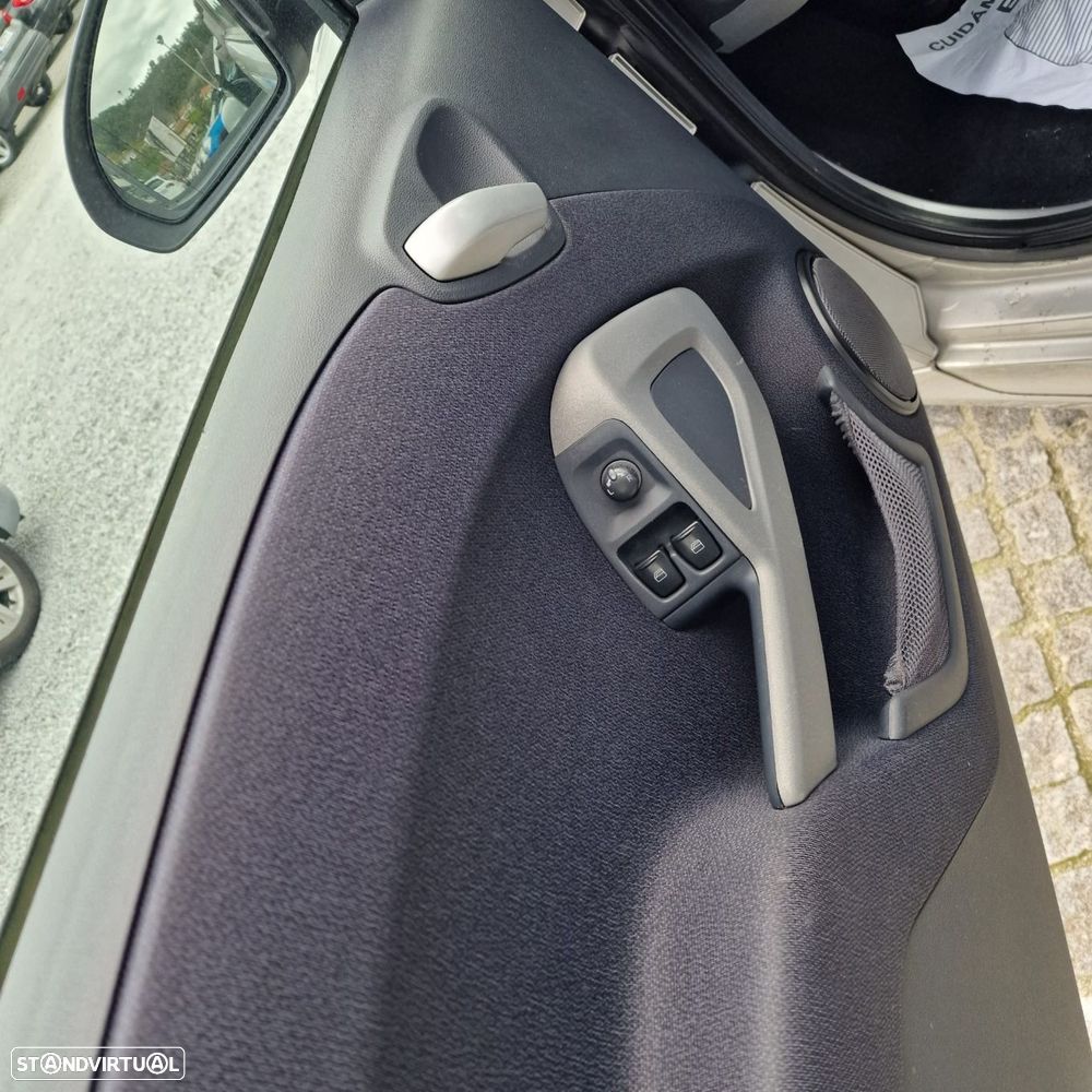 Smart Fortwo Cabrio - 23