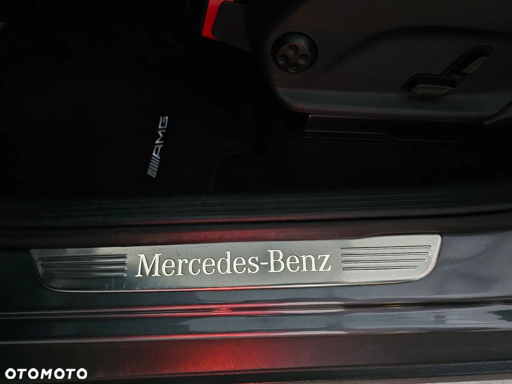 Mercedes-Benz GLC - 29