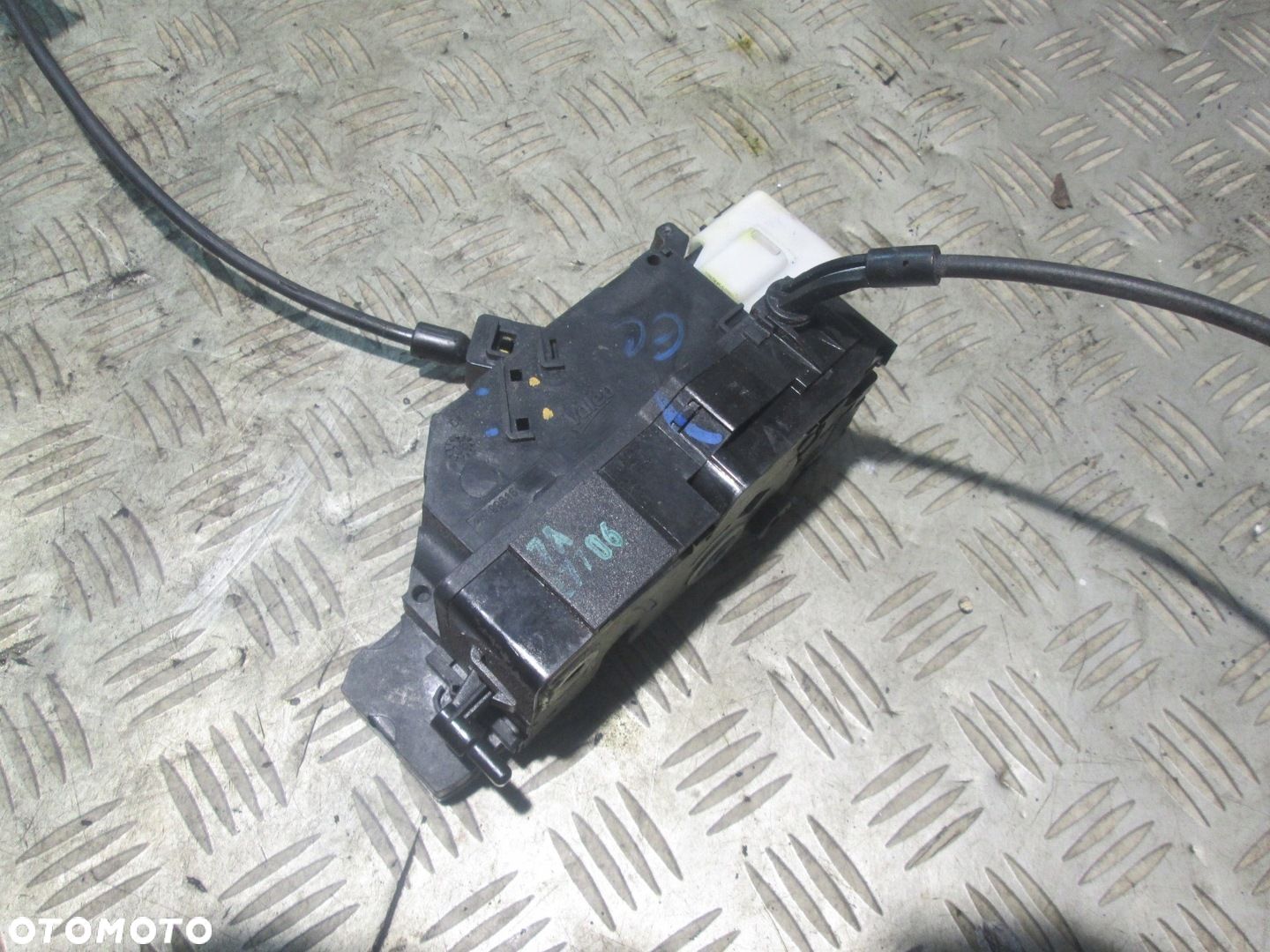 ZAMEK DRZWI PRAWY TYŁ CITROEN C4 GRAND PICASSO I - 1