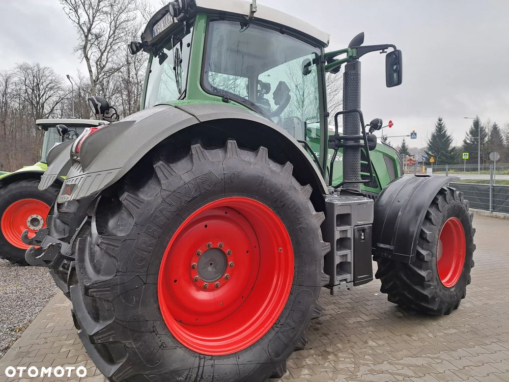 Fendt 824 VARIO Profi Plus - 6