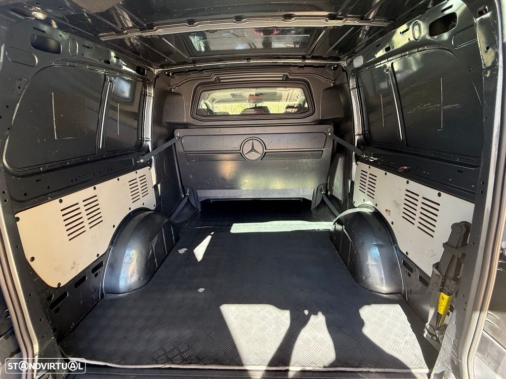 Mercedes-Benz Vito - 9