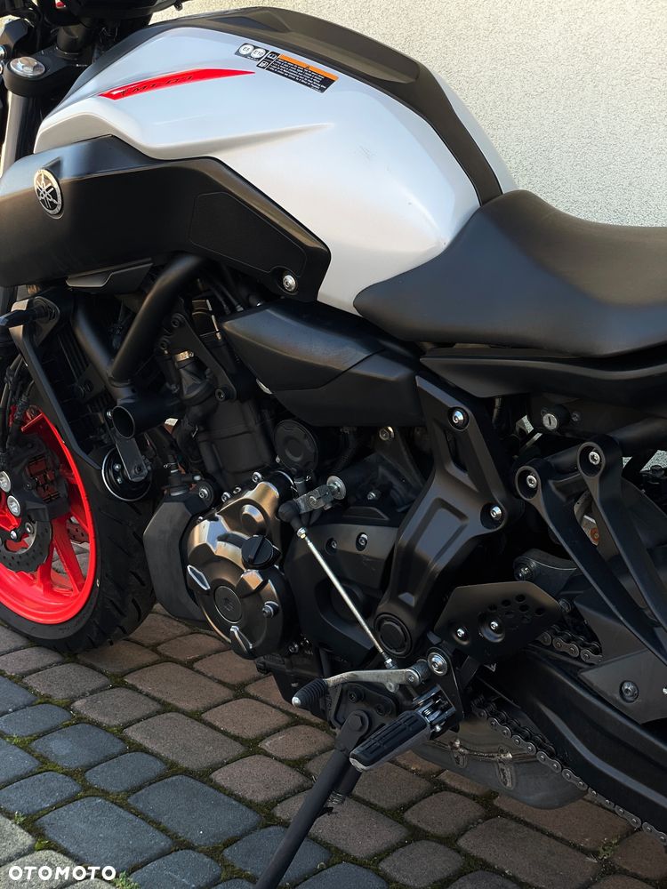 Yamaha MT - 18