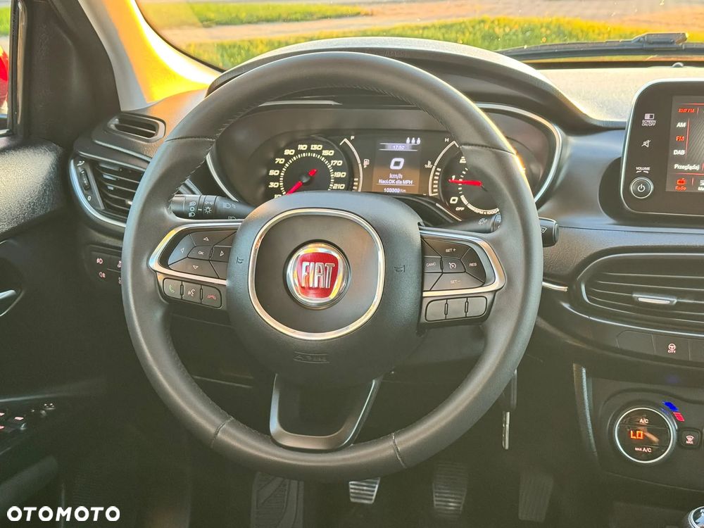 Fiat Tipo 1.4 T-Jet Lounge - 19