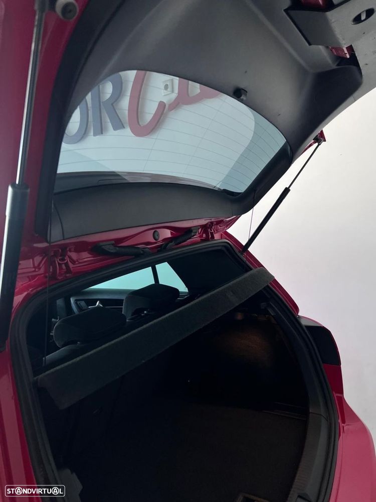 VW Golf GTI BlueMotion DSG - 36