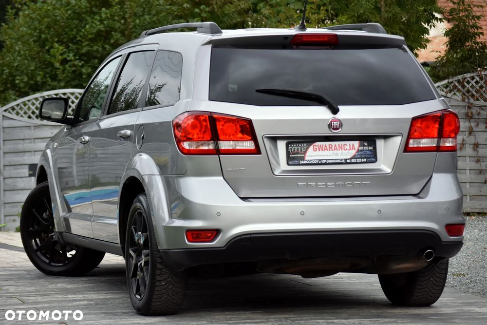 Fiat Freemont 2.0 Multijet 16V DPF Automatik Allrad Black Code - 16
