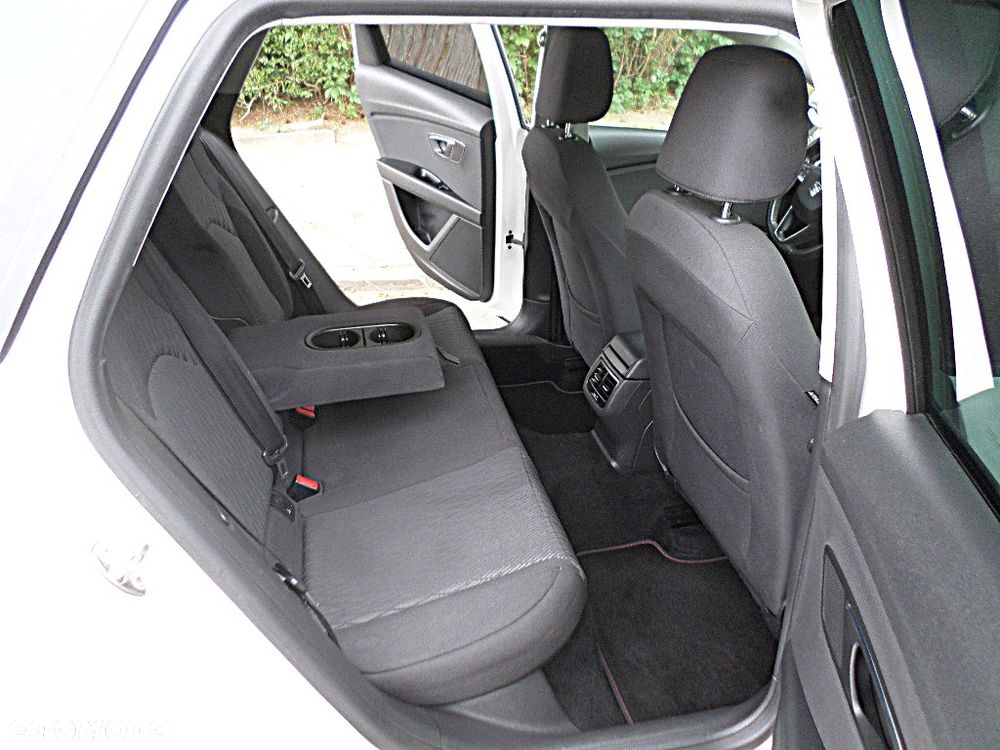 Seat Leon 2.0 TDI DPF Style - 36
