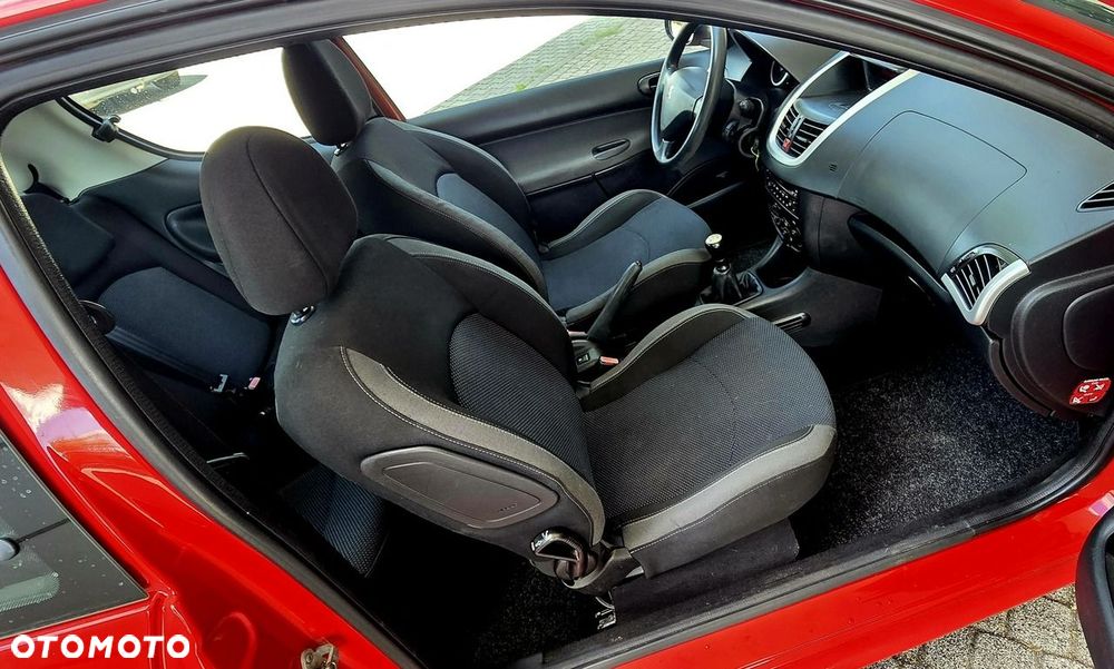 Peugeot 206 plus 60 Generation - 8