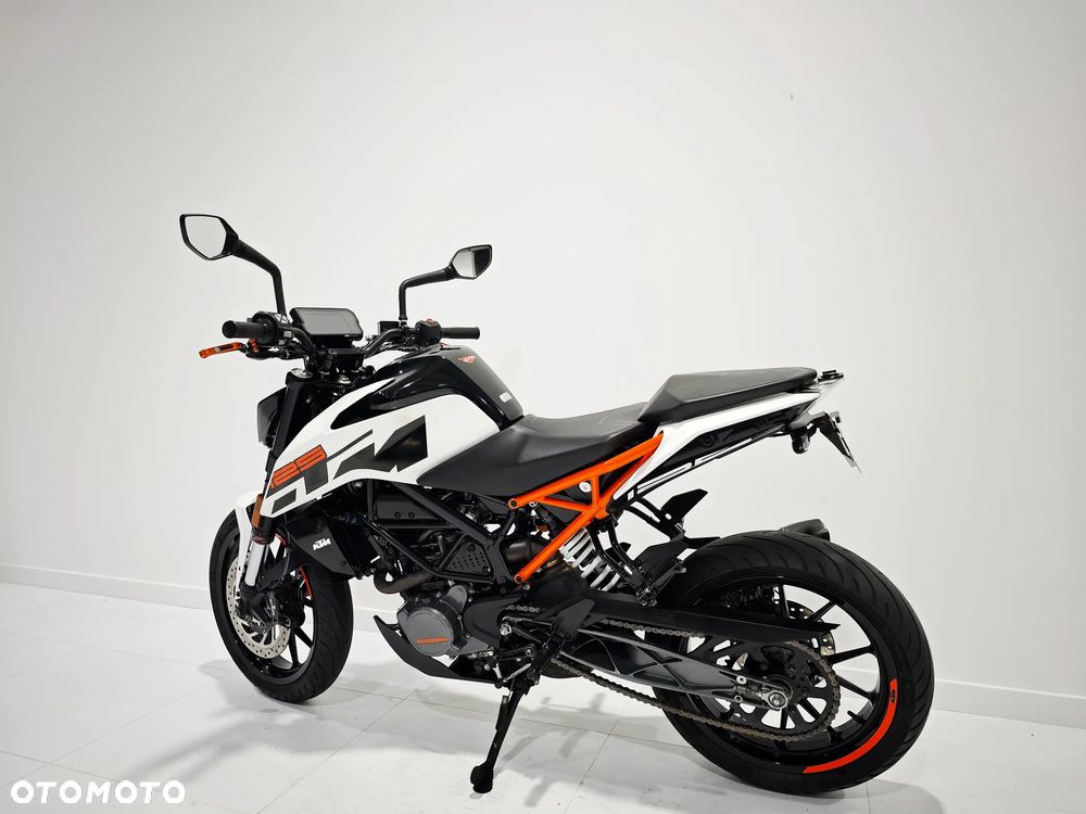 KTM Duke - 12