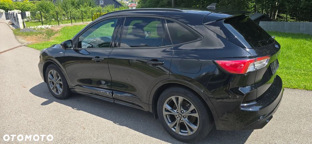 Ford Kuga 2.0 TDCi 2x4 ST-Line - 15