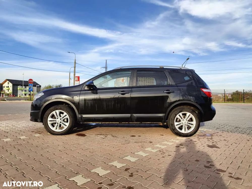 Nissan Qashqai+2 - 7