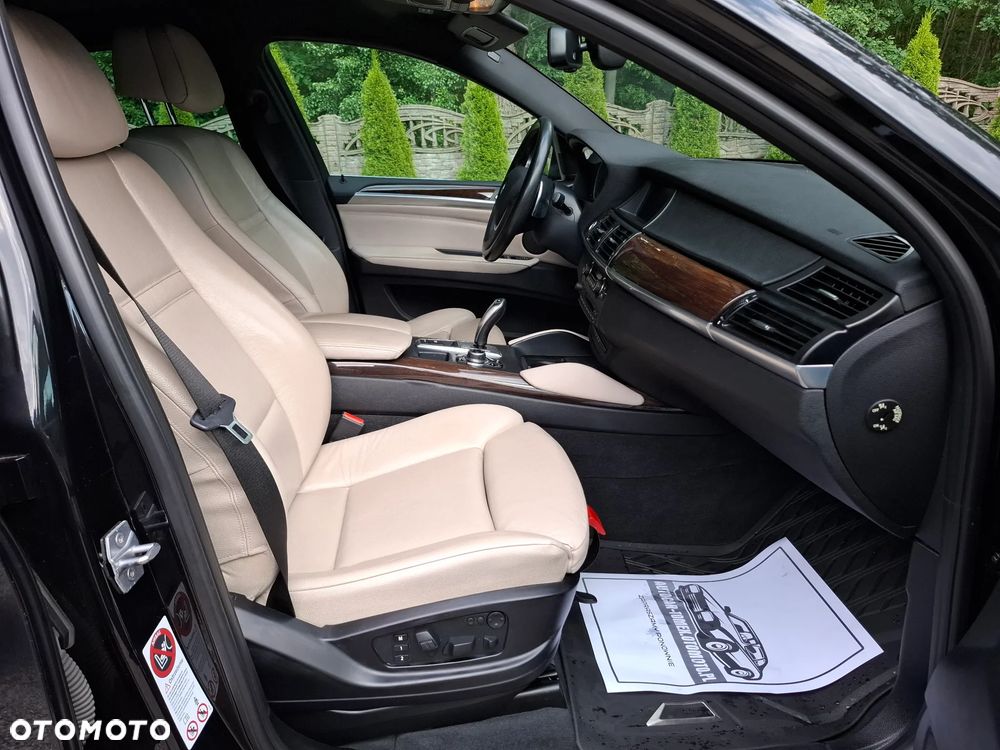 BMW X6 - 22