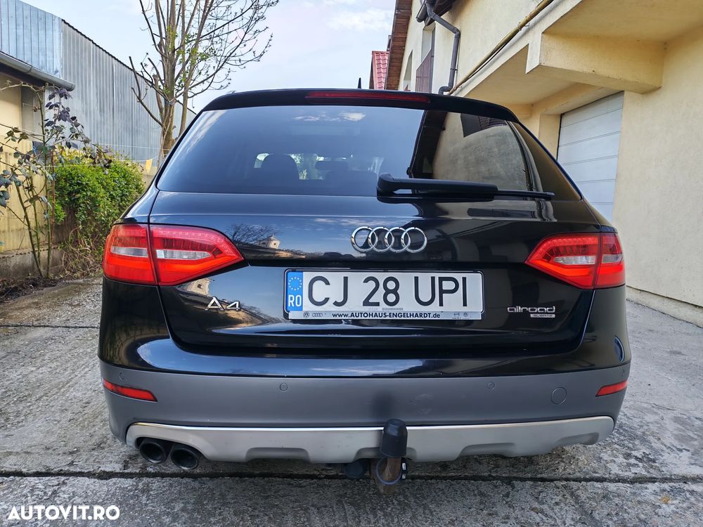 Audi A4 Allroad 2.0 TDI DPF S tronic - 9