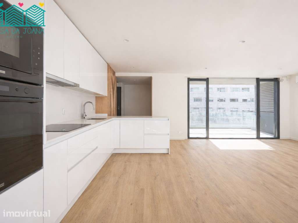 Apartamento T3 com Lugar de Garagem em Aveiro - Grande imagem: 3/26