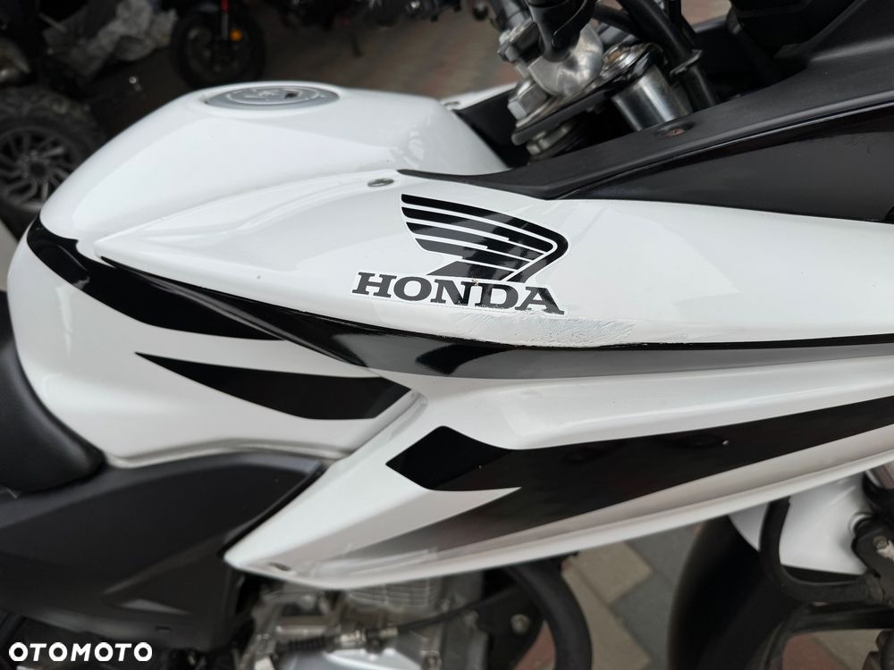 Honda CBF - 8