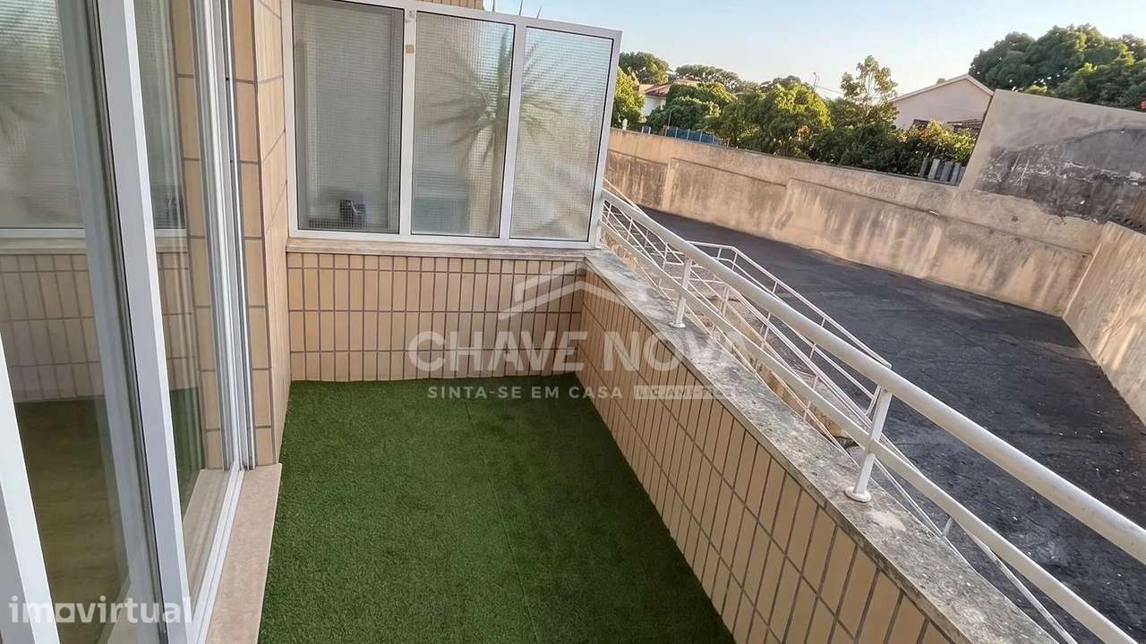 T2 c/ Garagem Box em Vilar do Paraíso - CO - Grande imagem: 4/6