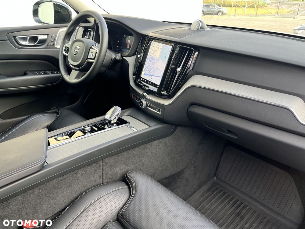 Volvo XC 60 - 31