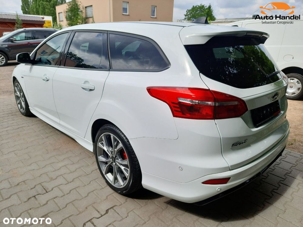 Ford Focus 1.5 EcoBoost STart-Stopp-System ST-LINE - 13