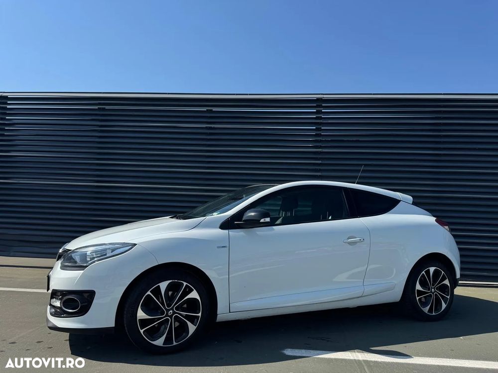 Renault Megane Coupe TCe 130 EDC Bose Edition - 11