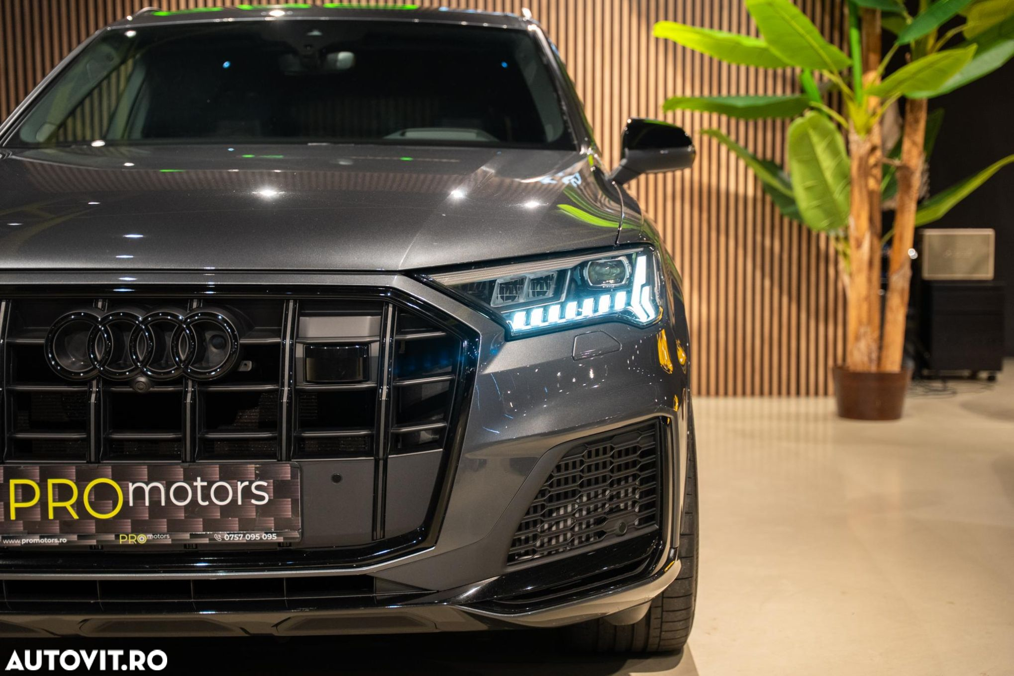 Audi SQ7 4.0 TDI quattro Tiptronic - 6