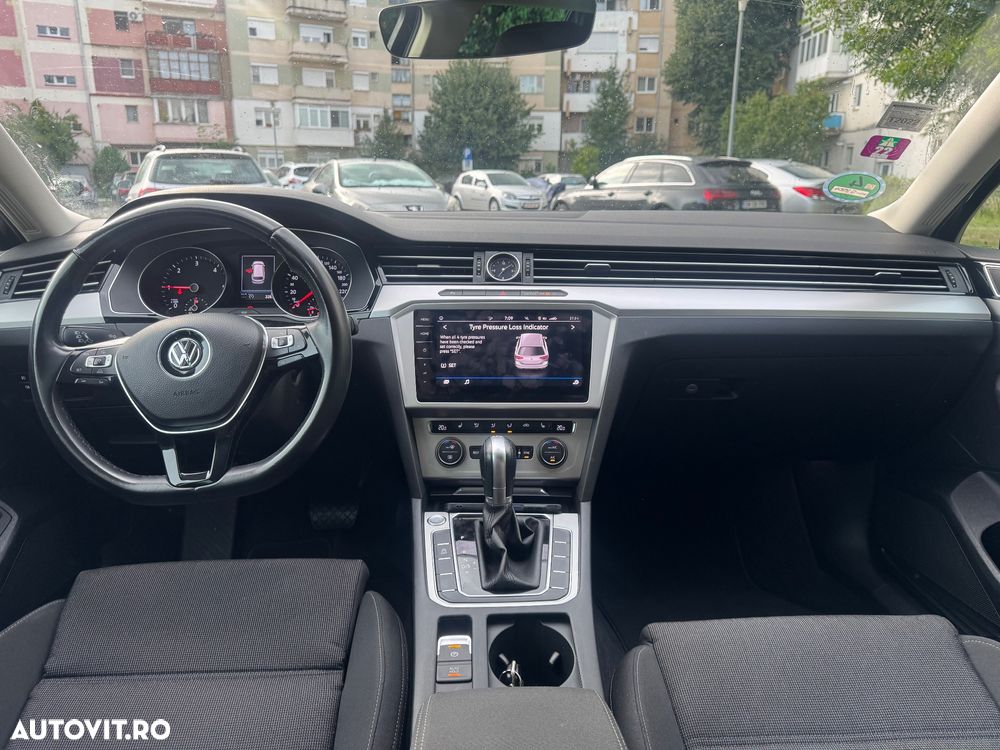 Volkswagen Passat 2.0 TDI (BlueMotion Technology) DSG Comfortline - 4