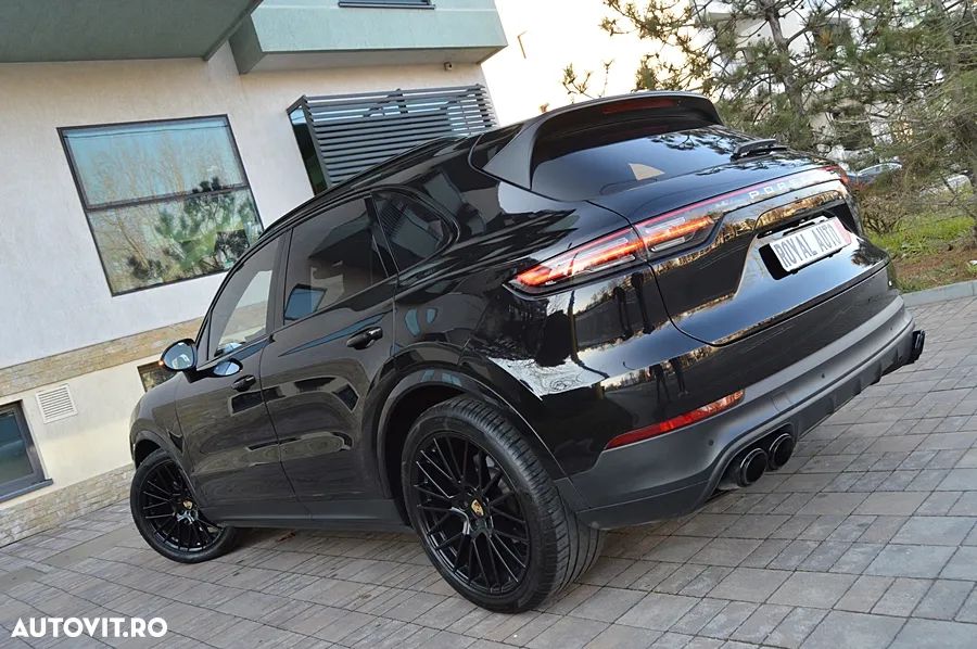 Porsche Cayenne Tiptronic S Platinum Edition - 6