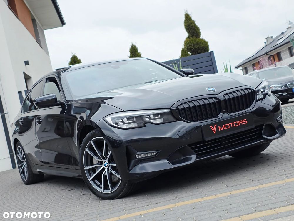 BMW Seria 3 330e Sport Line - 23