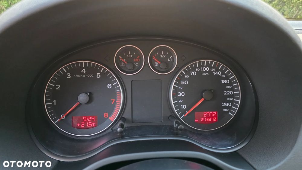 Audi A3 3-drzwiowe 2.0T FSI Quattro Ambiente - 11