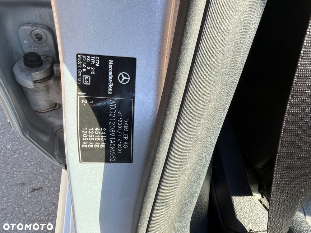 Mercedes-Benz Klasa E 350 CDI DPF 4Matic BlueEFFICIENCY 7G-TRONIC Avantgarde - 22