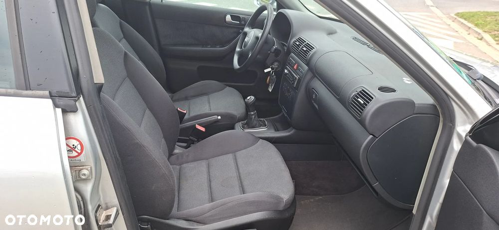 Audi A3 Sportback 1.6 Ambition - 7