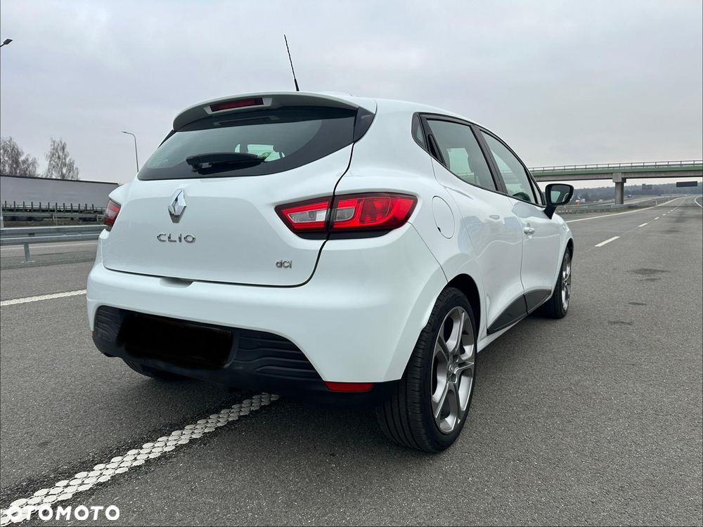 Renault Clio 1.5 dCi 75 Expression - 10