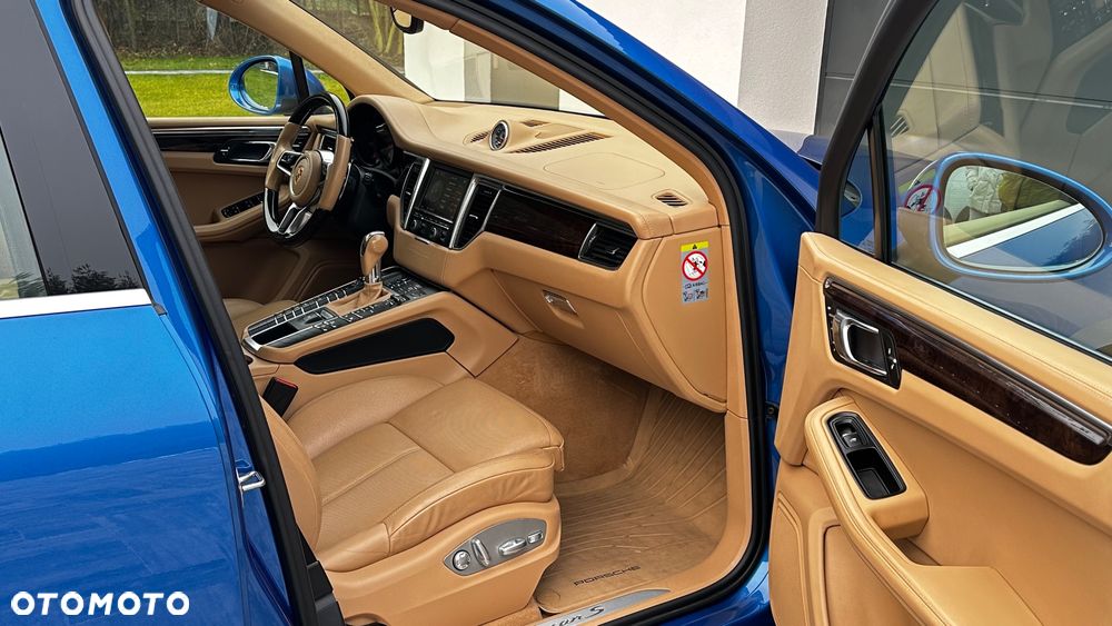 Porsche Macan - 10