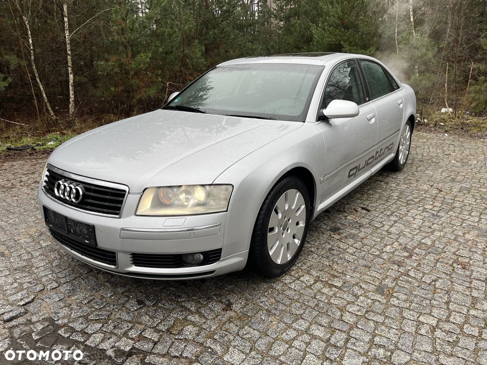 Audi A8 - 2