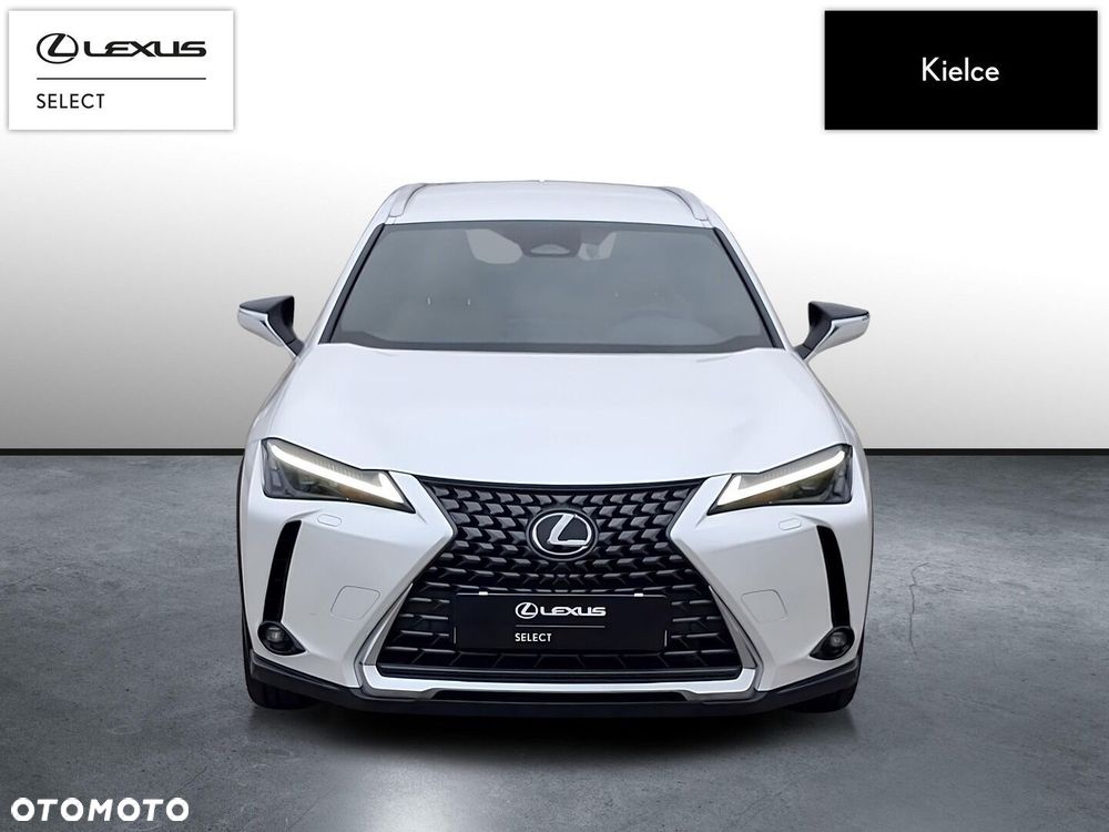 Lexus UX 300h Business - 8