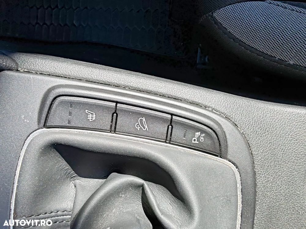 Hyundai KONA 1.0 T-GDI 2WD Highway - 10