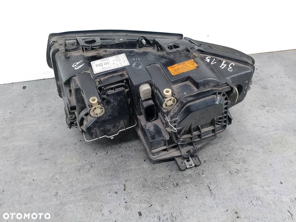 LAMPA PRZÓD PRAWA XENON AUDI A4 B6 20-B213 TYC - 4