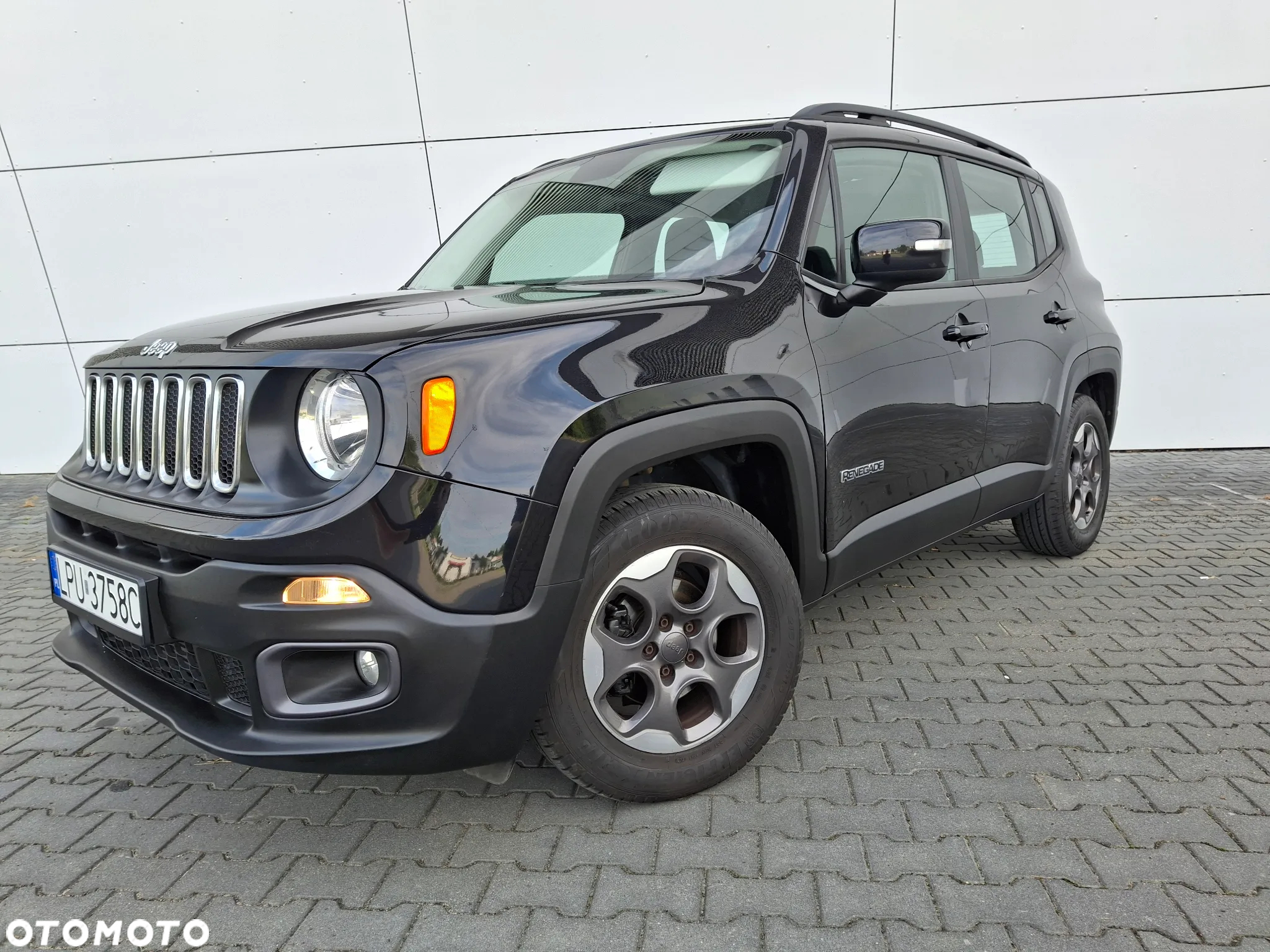 Jeep Renegade 1.4 MultiAir Longitude - 28