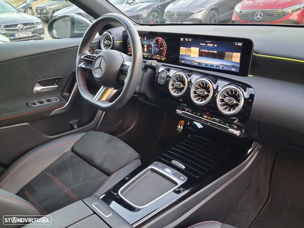 Mercedes-Benz A 250 - 14