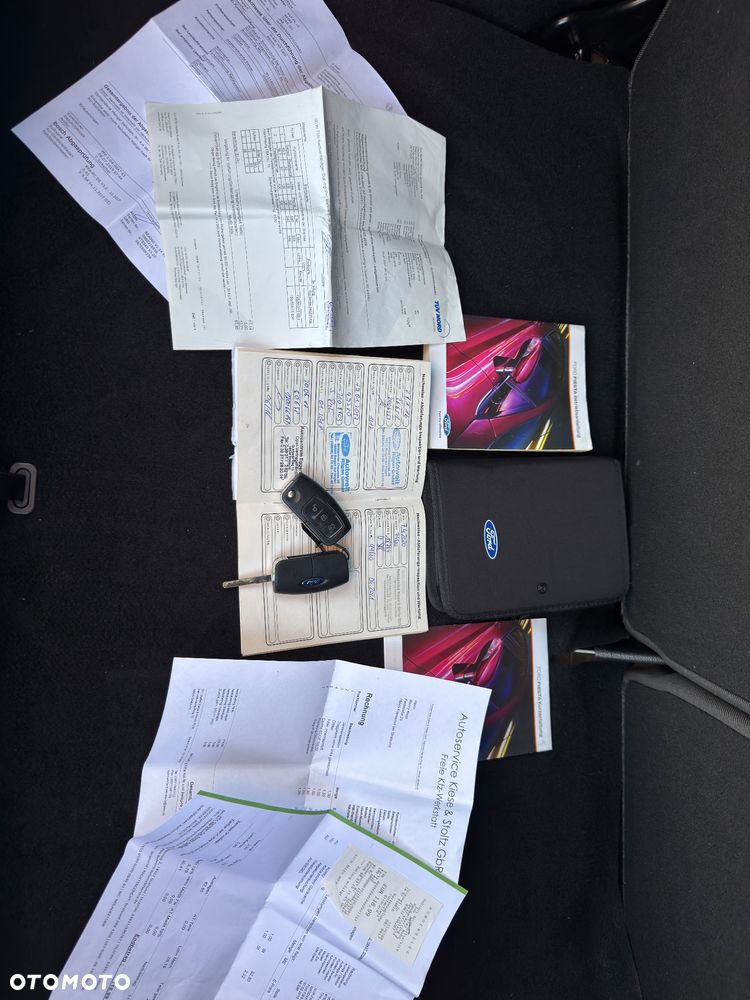 Ford Fiesta - 34