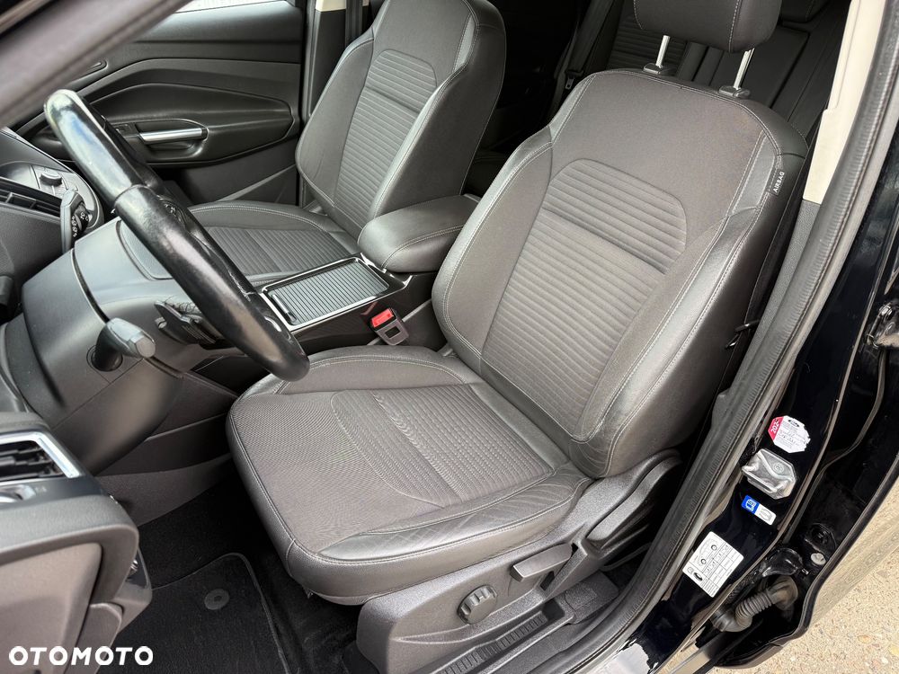 Ford Kuga 2.0 TDCi 4WD Titanium Plus - 9