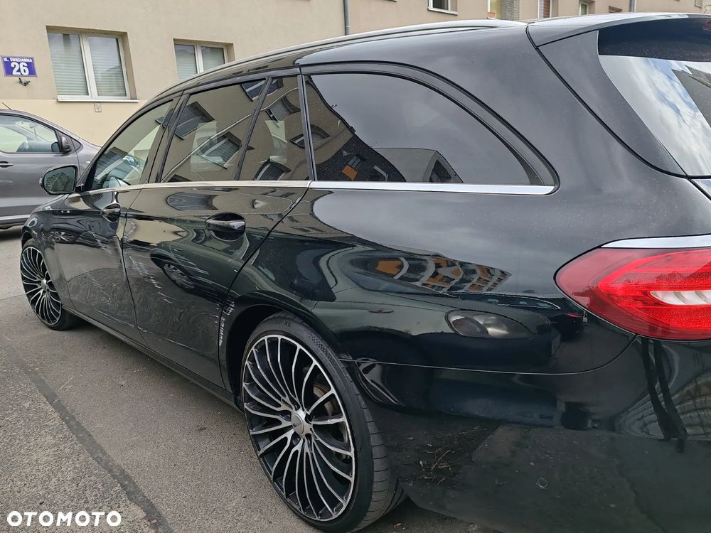 Mercedes-Benz Klasa E 220 d 9G-TRONIC Avantgarde - 5