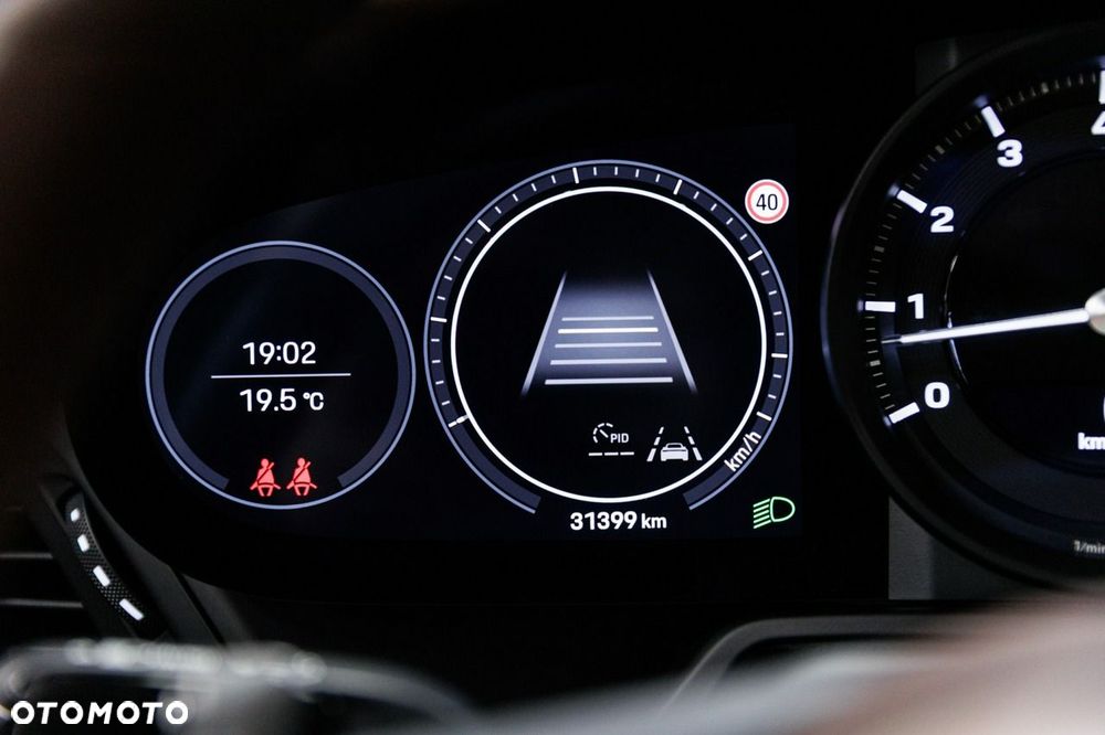 Porsche 911 Carrera 4 PDK - 39