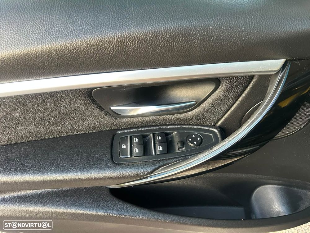 BMW 318 d Sport Line - 20