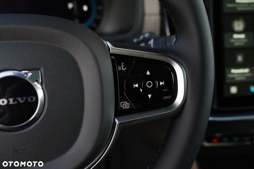 Volvo XC 90 B5 B AWD Ultra Bright 7os - 21