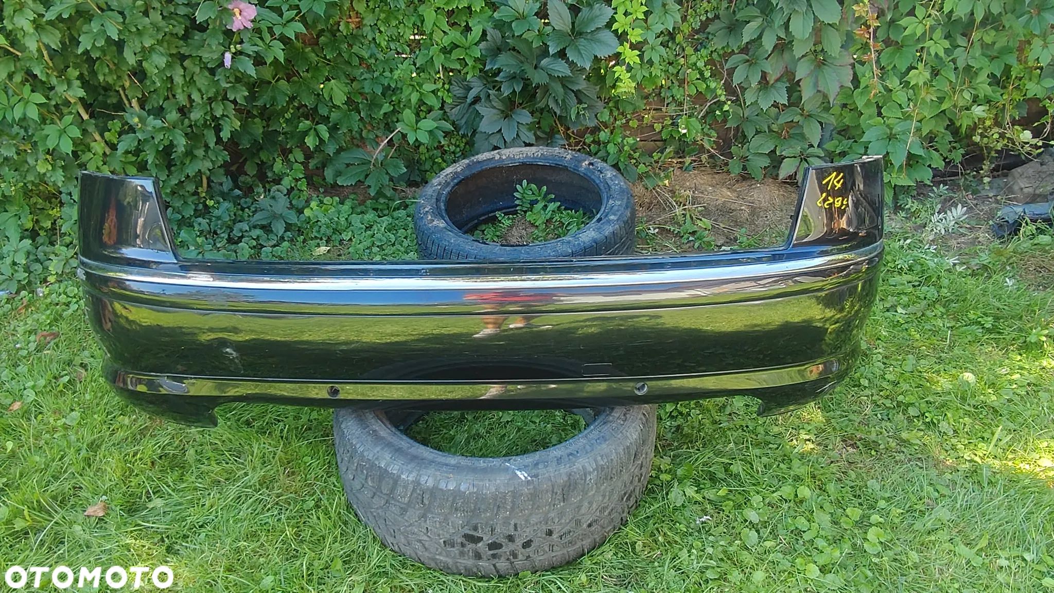 AUDI A8 D3 ZDERZAK TYLNY TYŁ Listwa Chrom - 1