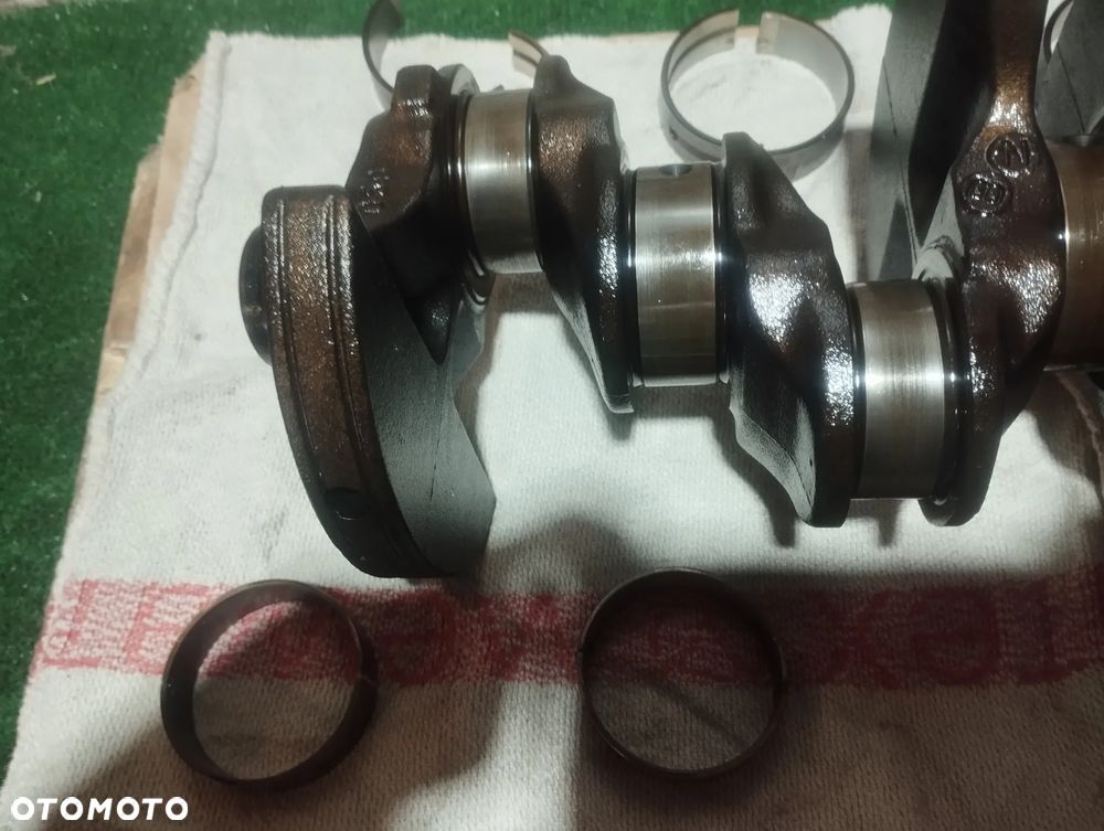 WAŁ KORBOWY PANEWKI HUB72 BMW E81 E87 1.6i 2011 ROK N45B16AC - 3
