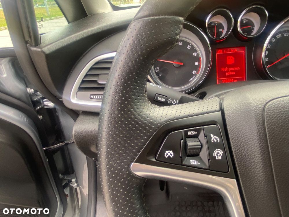 Opel Astra 1.4 Turbo Edition Sport - 34